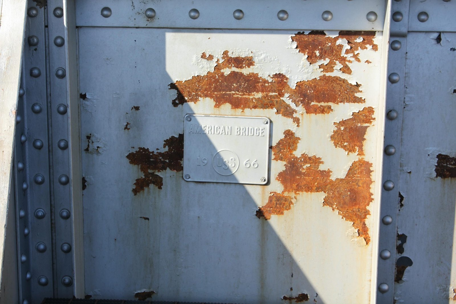 Plaque
